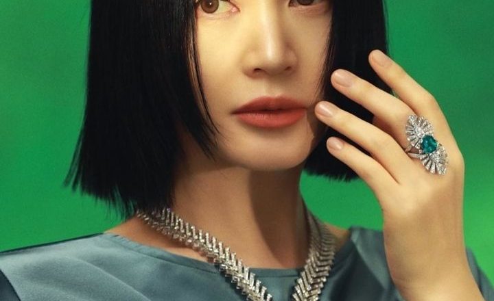 Kim Hye-soo captivates with a strong presence in the photo shoot…