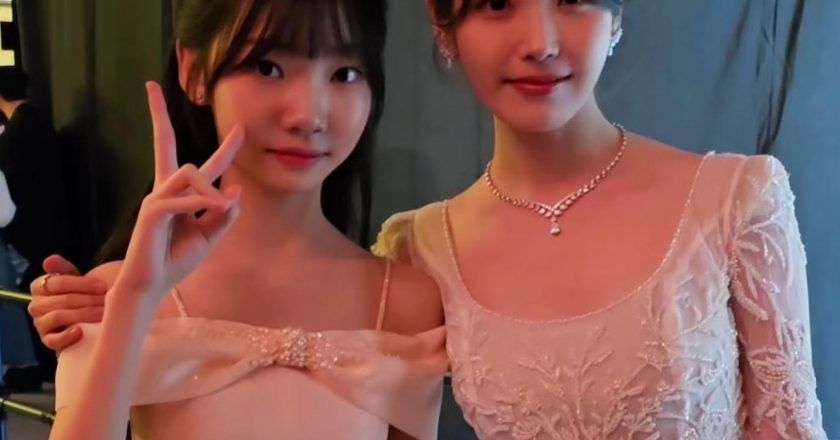 Child actor Kim Tae-yeon, who played the role of young Ae-soon in the drama ‘Reply 1988,’ expressed gratitude to IU.