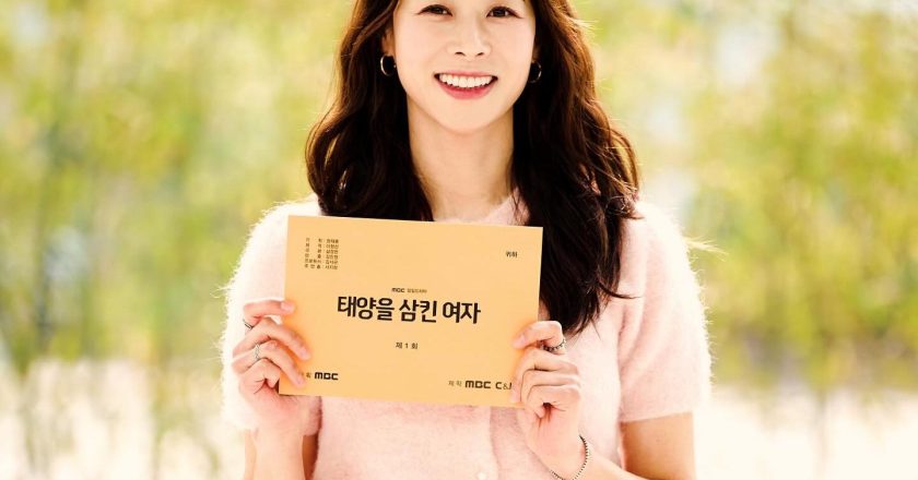Jang Shin-young makes a drama comeback after 3 years with ‘Woman Who Swallowed the Sun’…