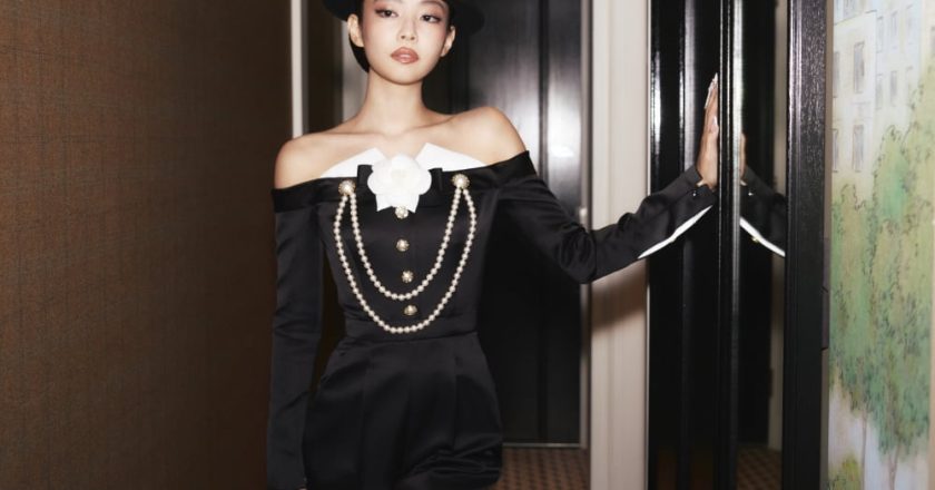 330 hours of craftsmanship, Jennie’s ‘Met Gala’ fashion…