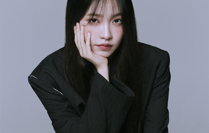 Kim Ye-rim strengthens communication with fans by joining High End…

Note: Please use the commonly used spelling in the target language for K-POP artist names, group names, album titles, etc.