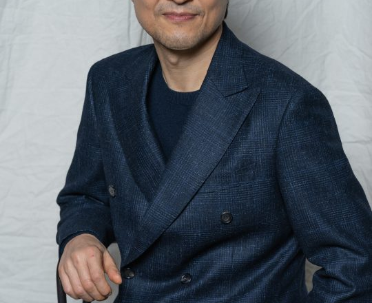 tvN’s ‘New President Project’, starring Han Suk-kyu, to premiere in the second half of the year… A ‘Man of Communication’ to soothe the angry times.