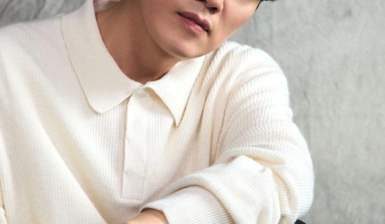 Park Hee-soon, attracting management attention and signing an exclusive contract… Expectations for support in activities are growing.