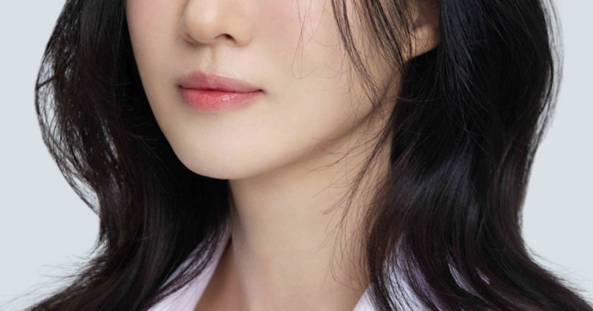 Jeon Yeo-jin faces another turning point in her career at Fantagio.

Note: Please use the commonly used spelling in the target language for K-POP artist names, group names, album titles, etc.